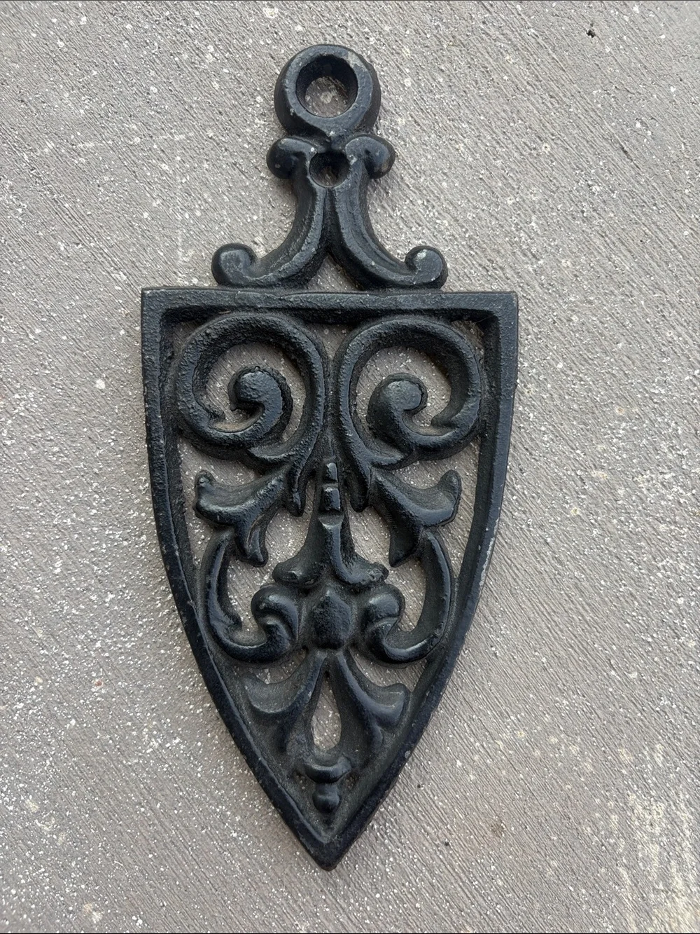 Vintage Black Ornate Wall Hook Plaque